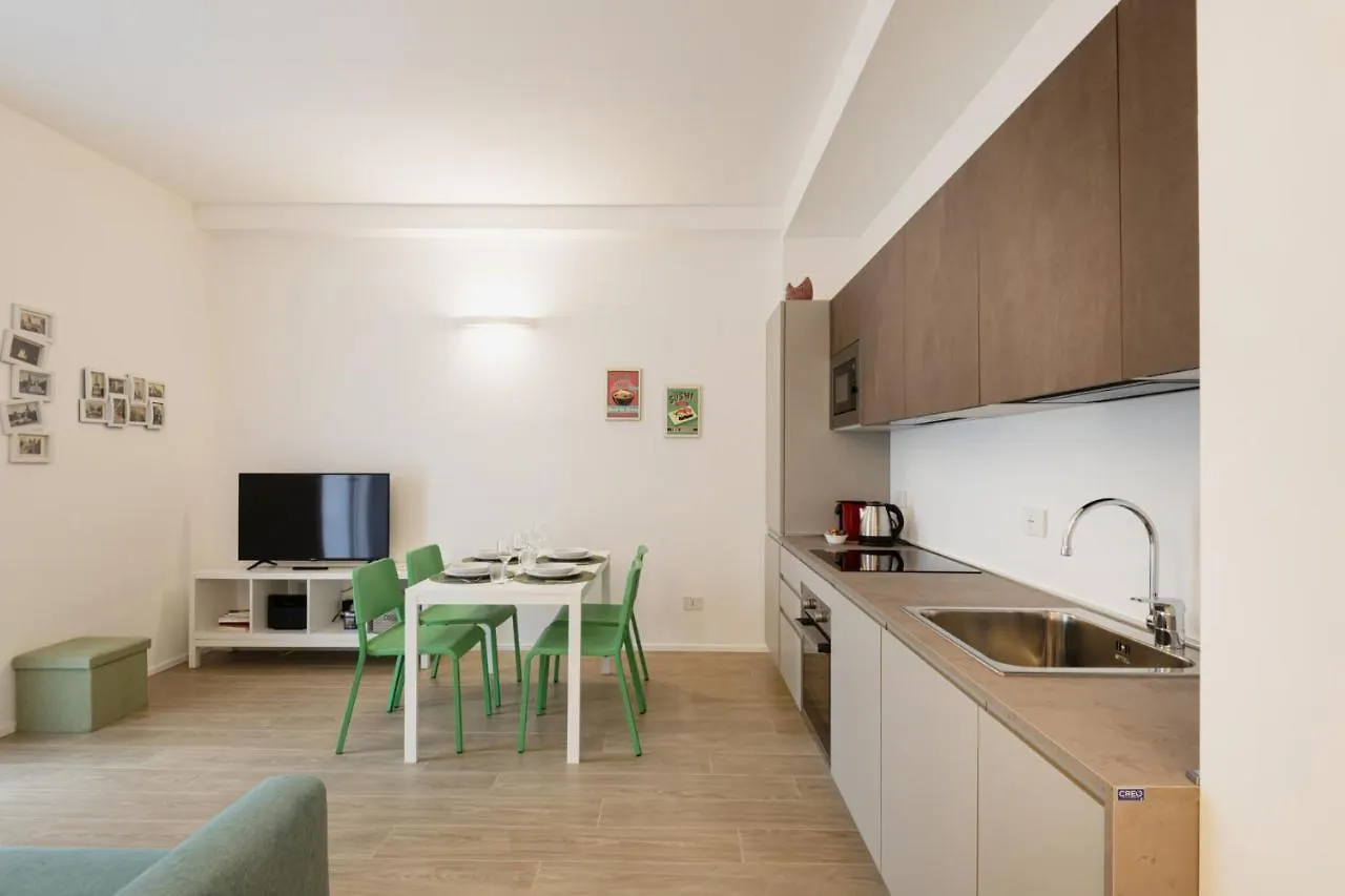 Easylife - Rifugio Luminoso A 10Min Da Centrale Milan Apartment