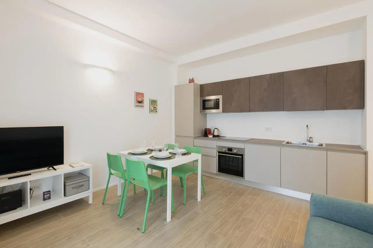 Easylife - Rifugio Luminoso A 10Min Da Centrale Milan 0*,  Italy
